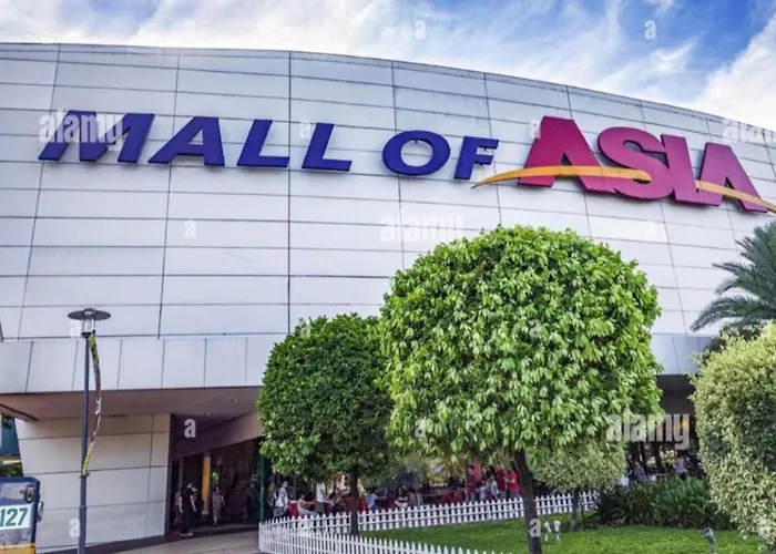 Shore Residences, Walking Distance To Moa And Near Airport Manila